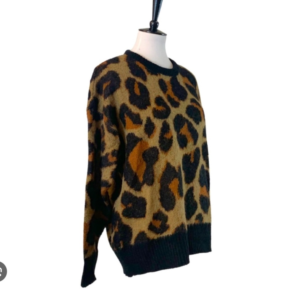 Cheetah print oversized sweater